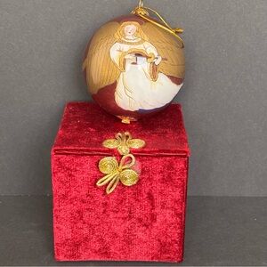 1999 PIER 1 Li Bien MUSICAL ANGEL Glass Ball Christmas Ornament with Box